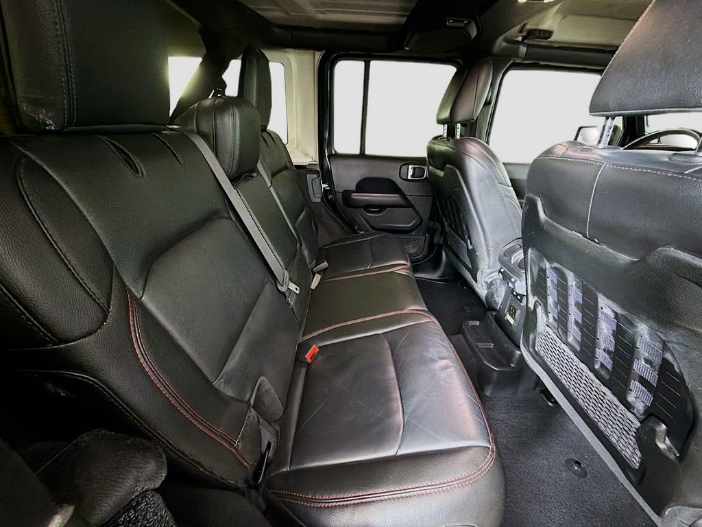 Used 2022 Jeep Wrangler Unlimited Rubicon w/ Cold Weather Group image 23