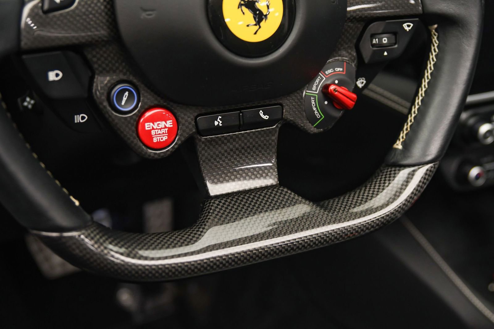 Used 2019 Ferrari Portofino image 42