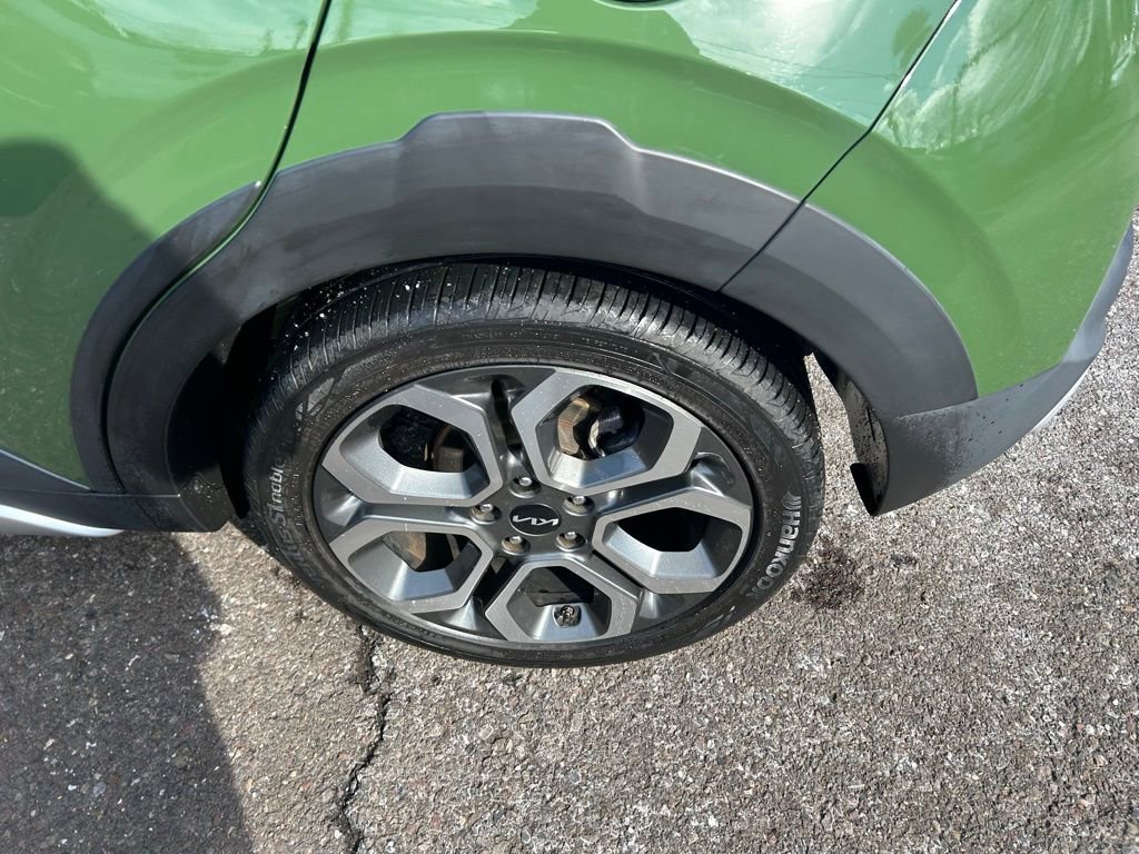 Used 2022 Kia Soul X-Line image 33