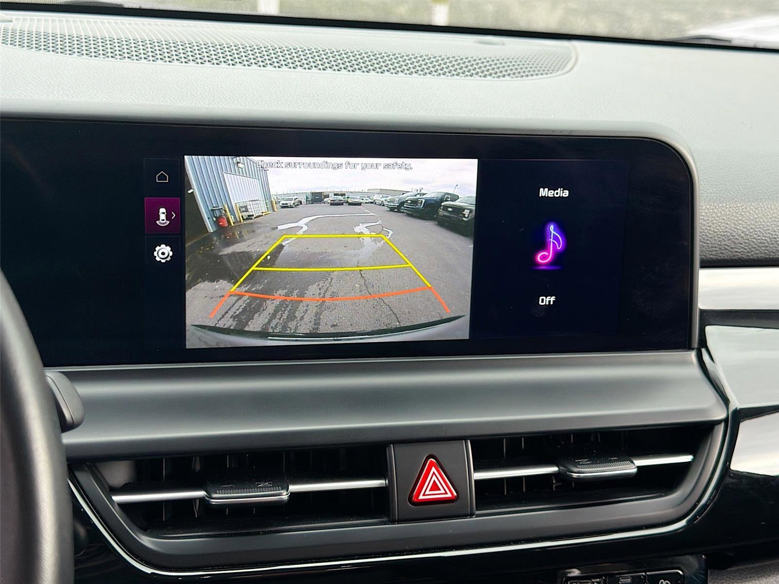 Used 2024 Kia Seltos S image 16