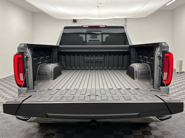 New 2026 GMC Sierra 1500 SLT w/ SLT Premium Plus Package AWD/4WD image 11