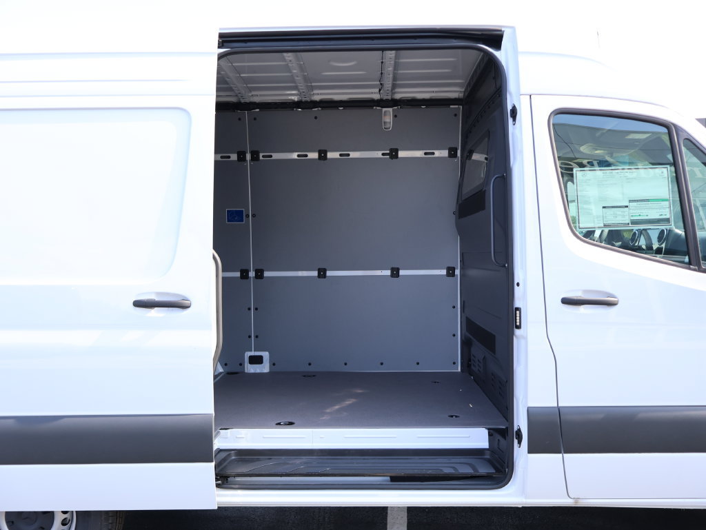 New 2026 Mercedes-Benz Sprinter 2500 image 13
