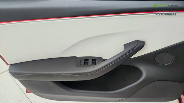 Used 2025 Tesla Model 3 Performance AWD/4WD image 34