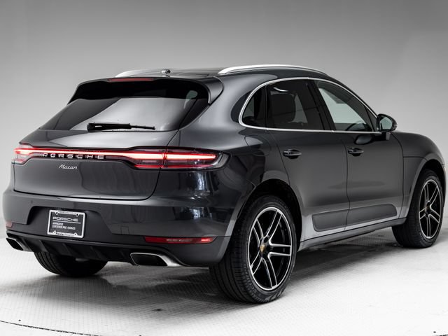 Certified 2021 Porsche Macan AWD/4WD image 33