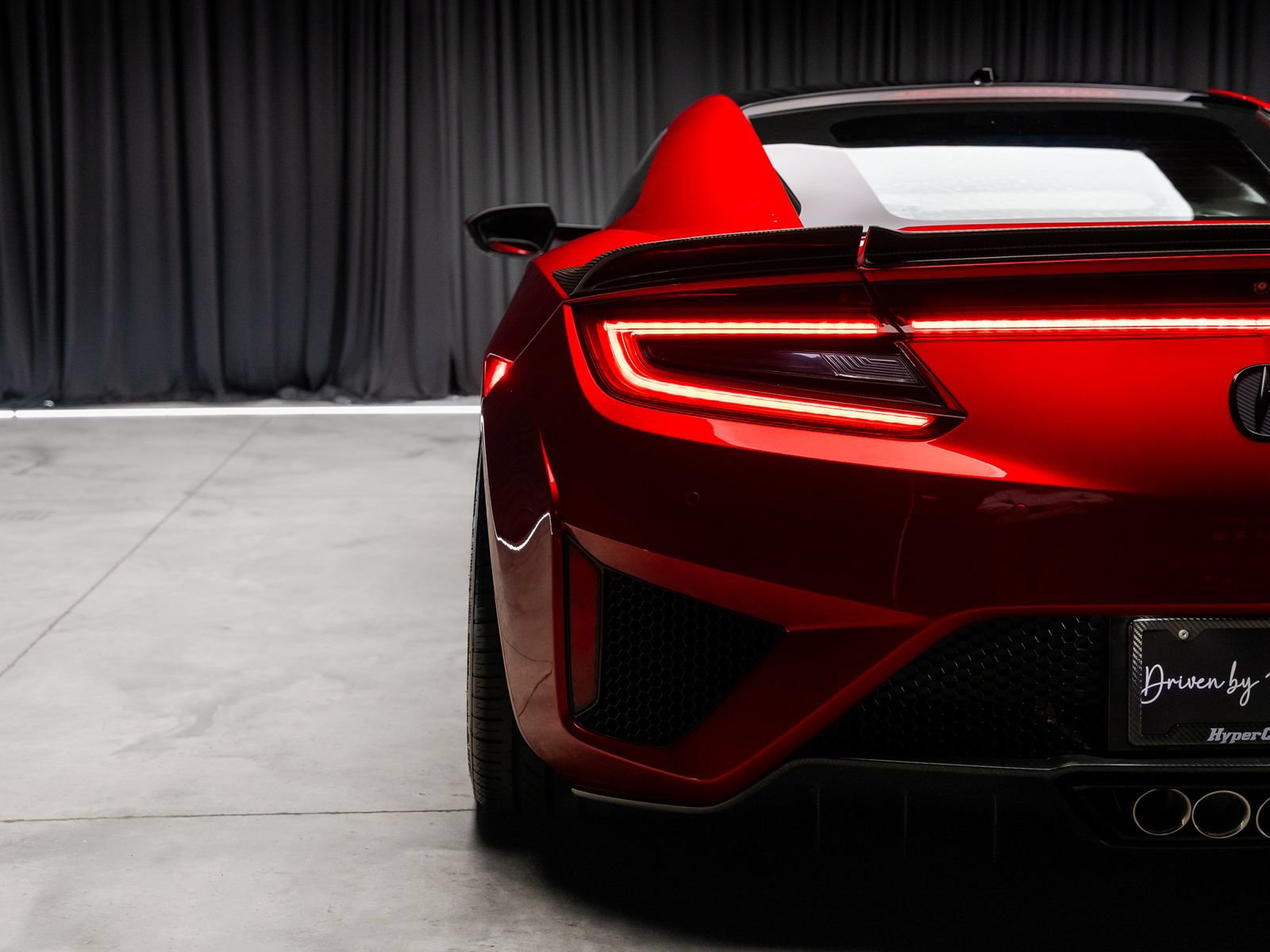 Used 2017 Acura NSX AWD/4WD image 35