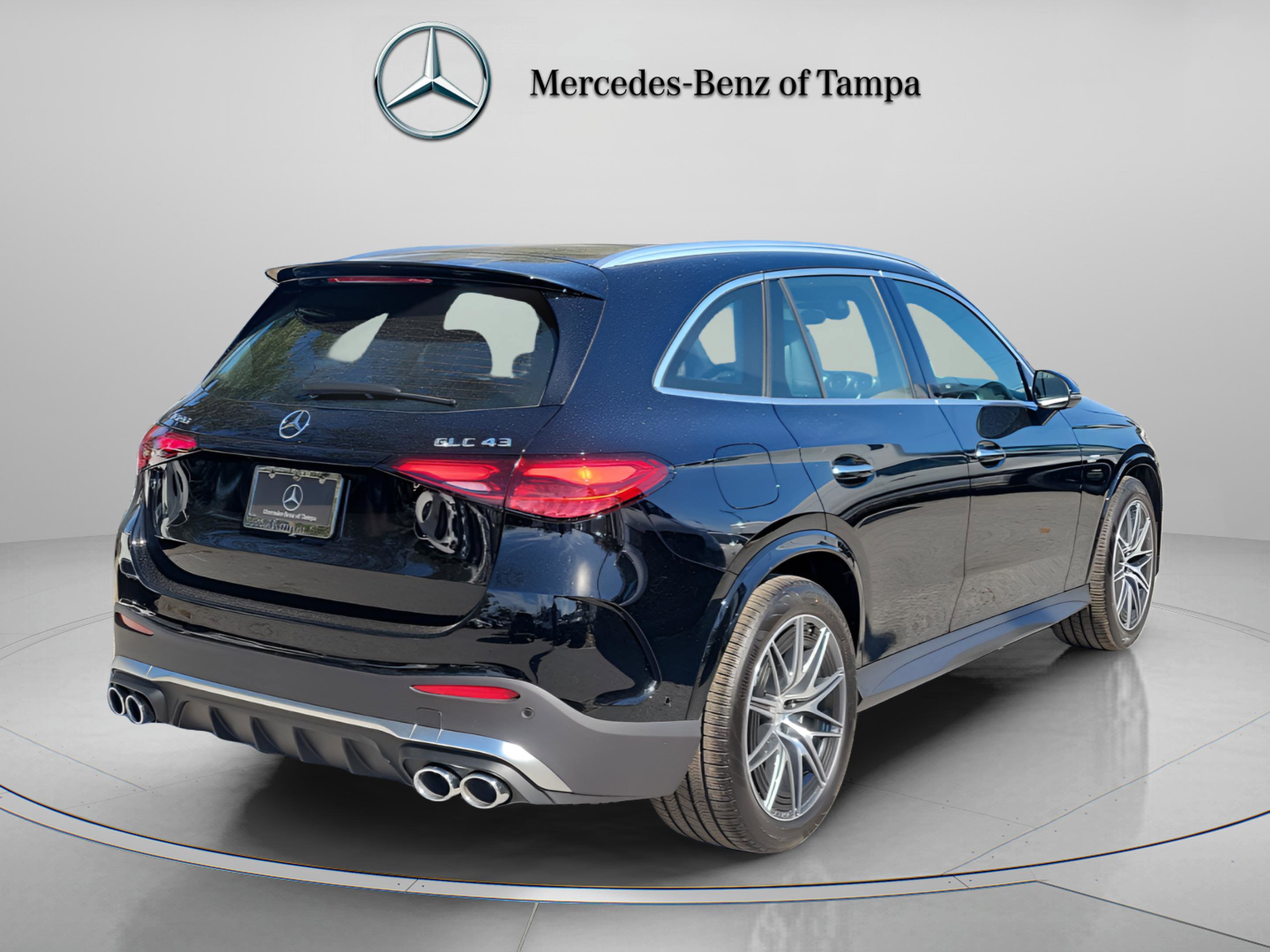 New 2026 Mercedes-Benz GLC 43 AMG 4MATIC image 4