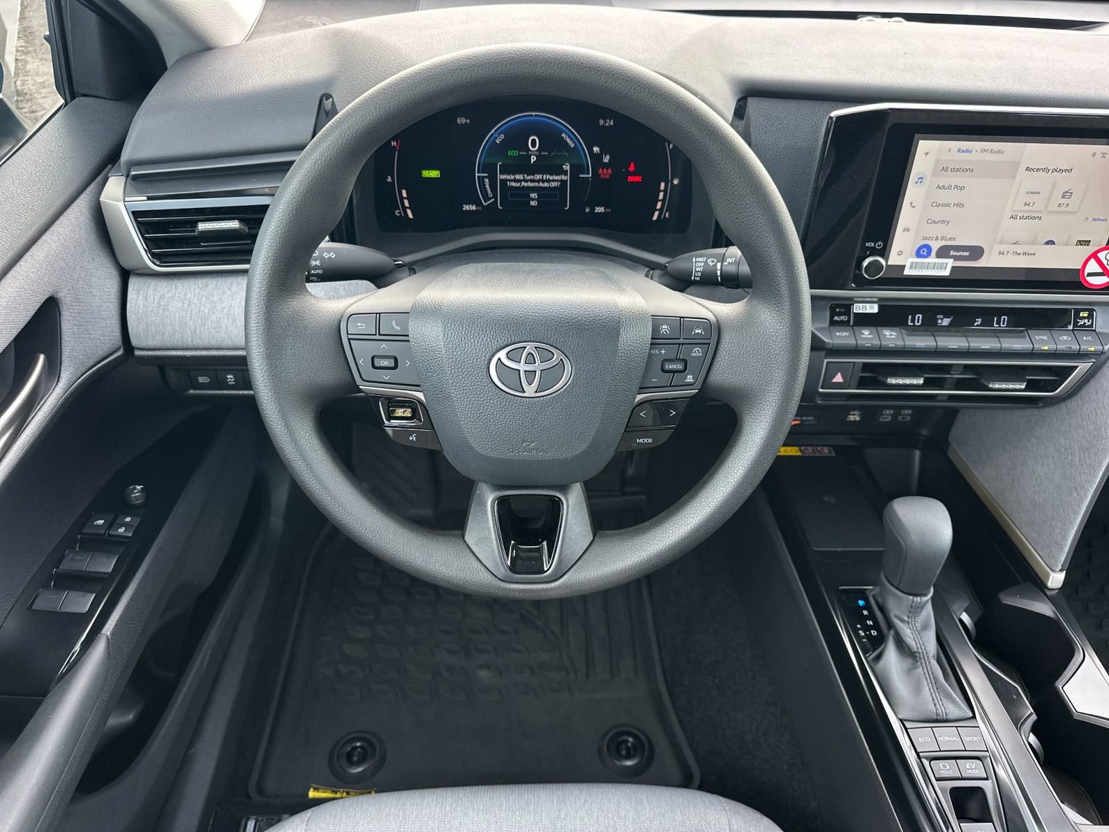 Used 2026 Toyota Camry LE image 15