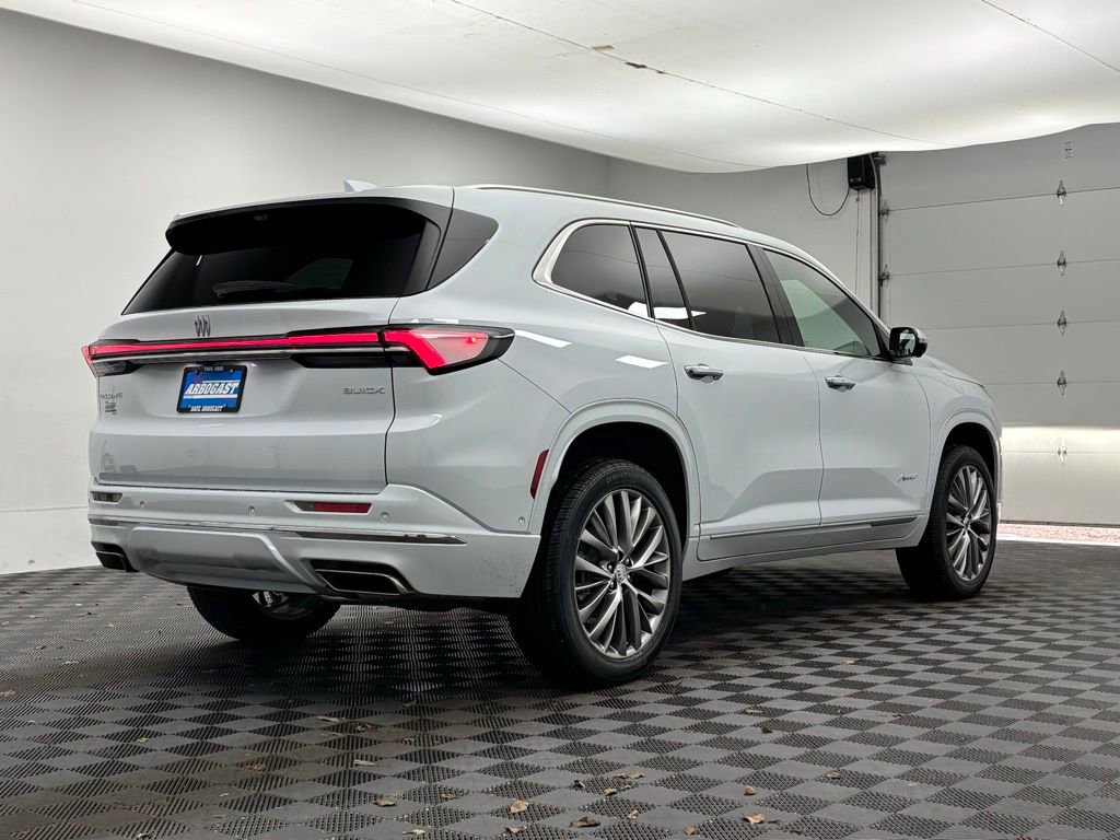 New 2026 Buick Enclave Avenir image 10