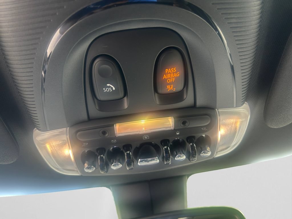 Used 2024 MINI Cooper S w/ Signature Upholstery Package FWD image 18