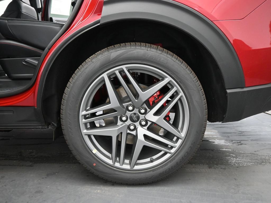 New 2026 Ford Explorer ST-Line w/ ST-Line Street Pack image 21