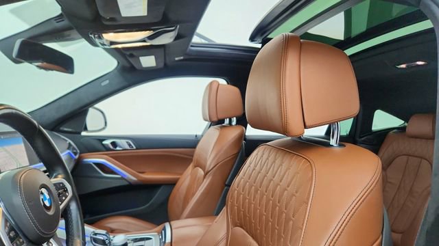 Used 2023 BMW X6 xDrive40i w/ Executive Package image 32