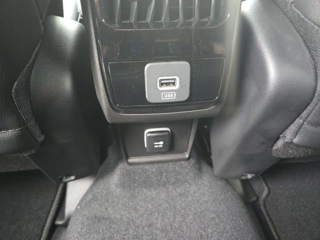 New 2026 Jeep Compass Limited image 8