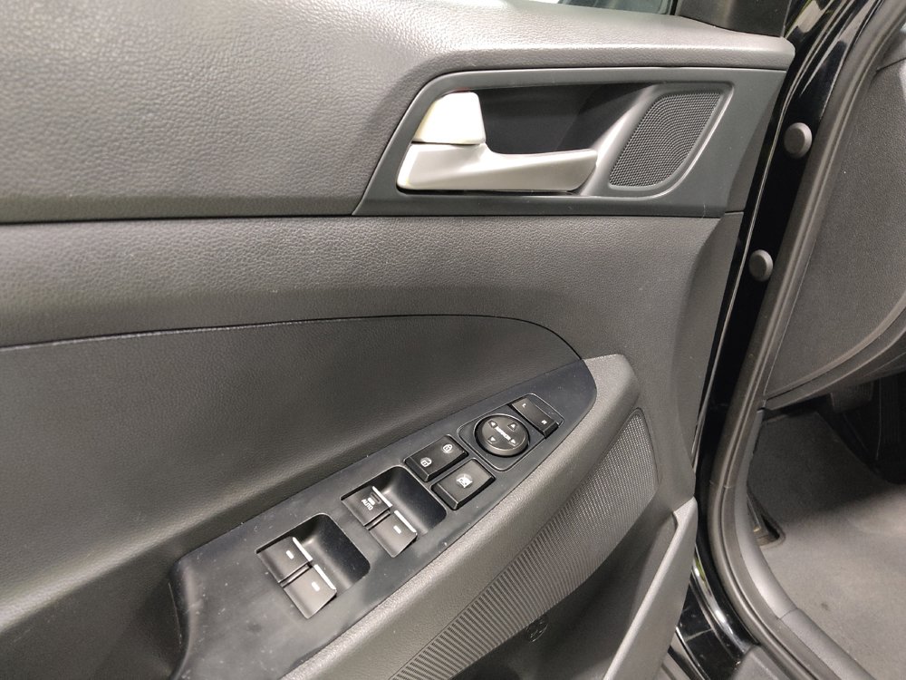 Used 2020 Hyundai Tucson Limited FWD image 27