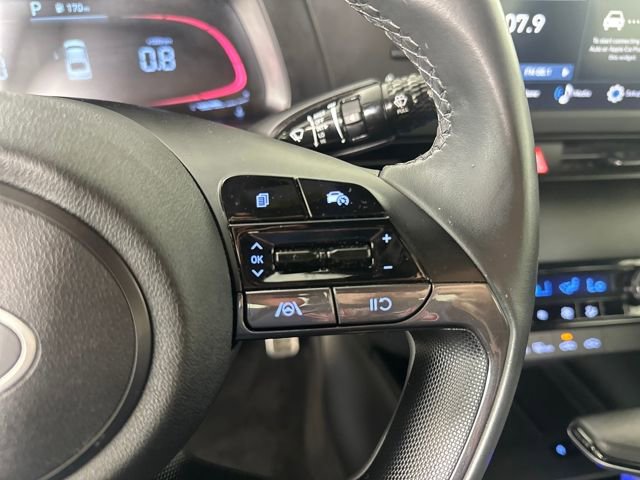 Certified 2025 Hyundai Elantra Sport image 16