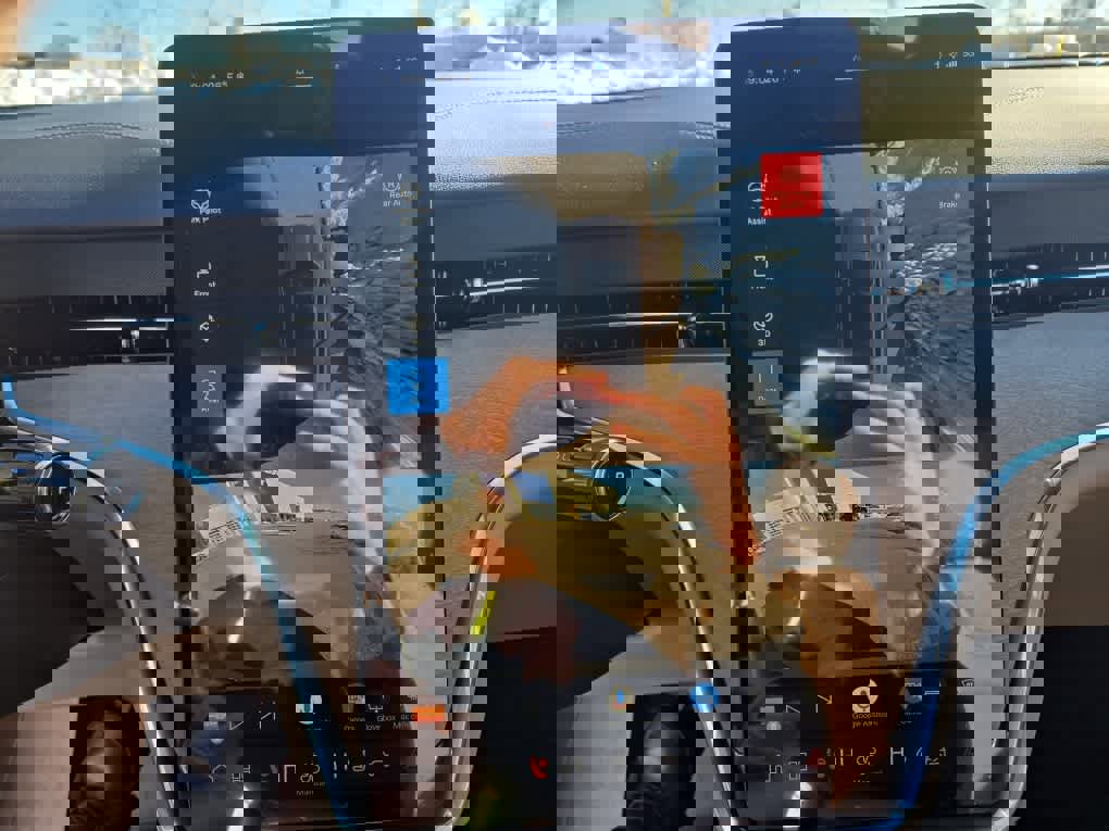 New 2026 Volvo EX90 Ultra image 19