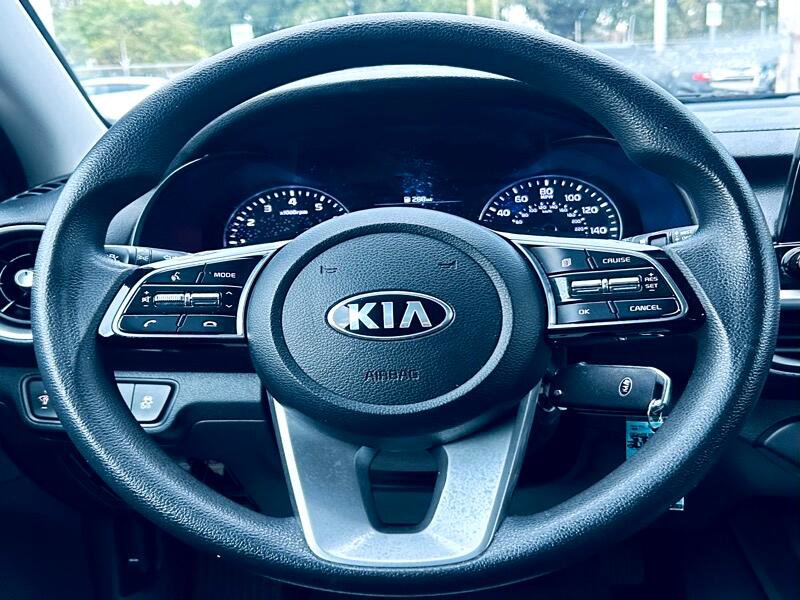 Used 2021 Kia Forte LXS image 18