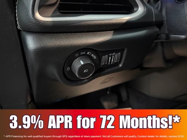 New 2026 Chrysler Pacifica Select FWD image 20