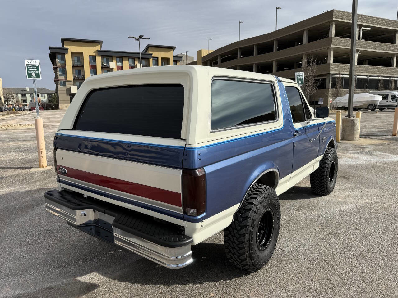 Used 1990 Ford Bronco AWD/4WD image 8