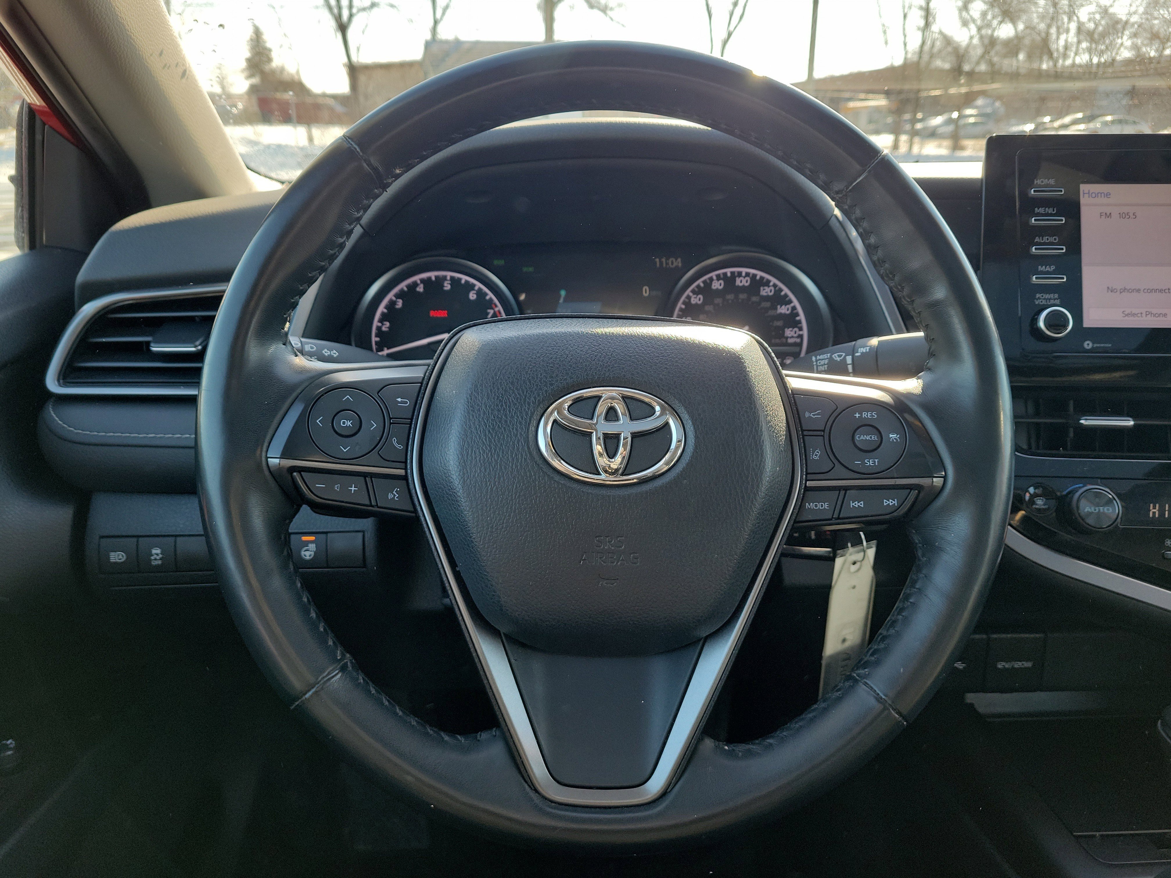 Used 2023 Toyota Camry SE w/ Cold Weather Package image 19