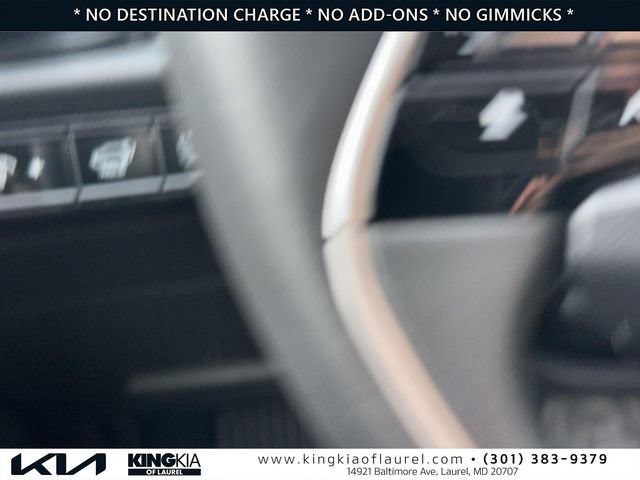 Used 2025 Kia Niro FWD image 11
