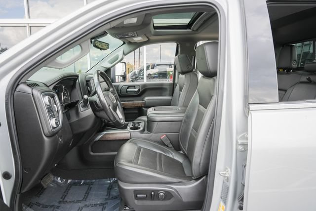 Used 2020 GMC Sierra 3500 Denali w/ Denali Ultimate Package AWD/4WD image 24