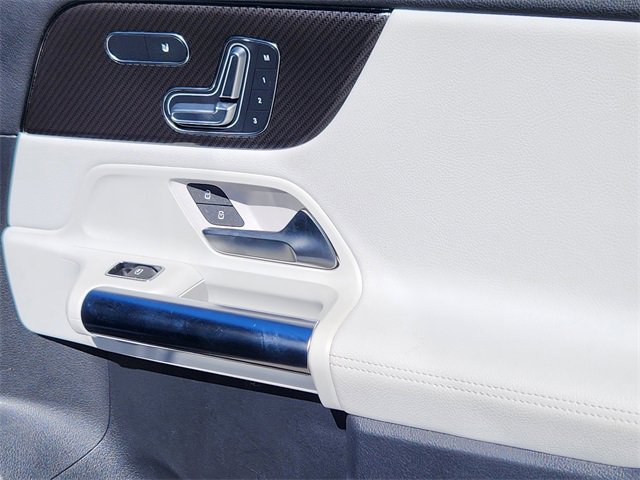 Certified 2021 Mercedes-Benz GLA 250 4MATIC image 21