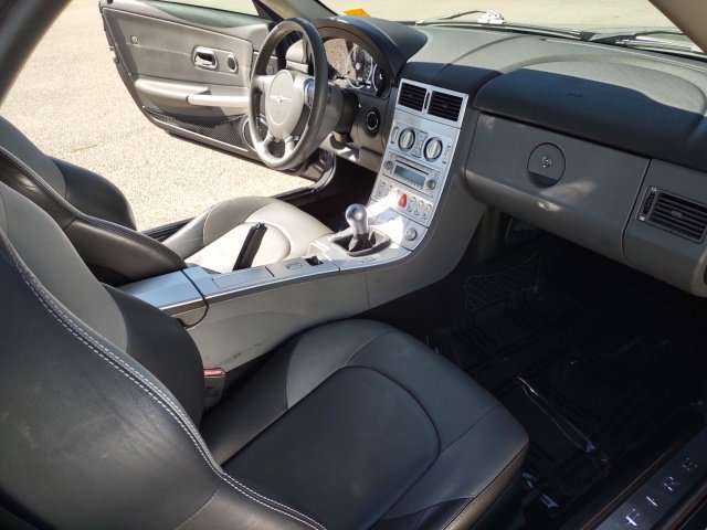 Used 2005 Chrysler Crossfire Limited RWD image 21