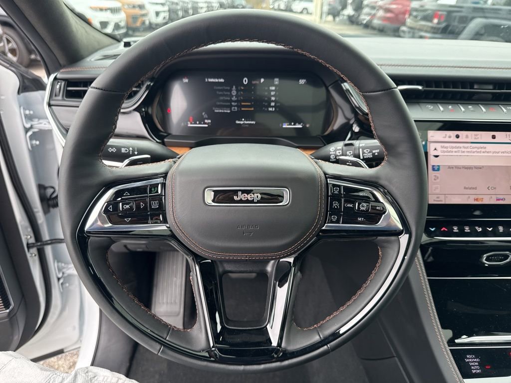 New 2026 Jeep Grand Cherokee L Summit AWD/4WD image 10