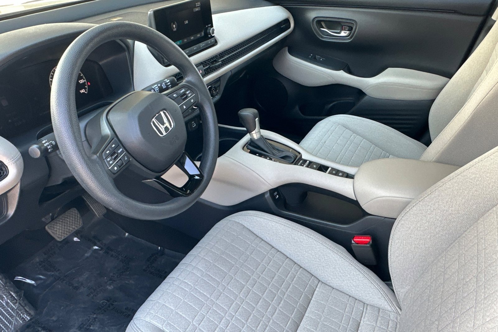 Certified 2025 Honda HR-V LX image 10