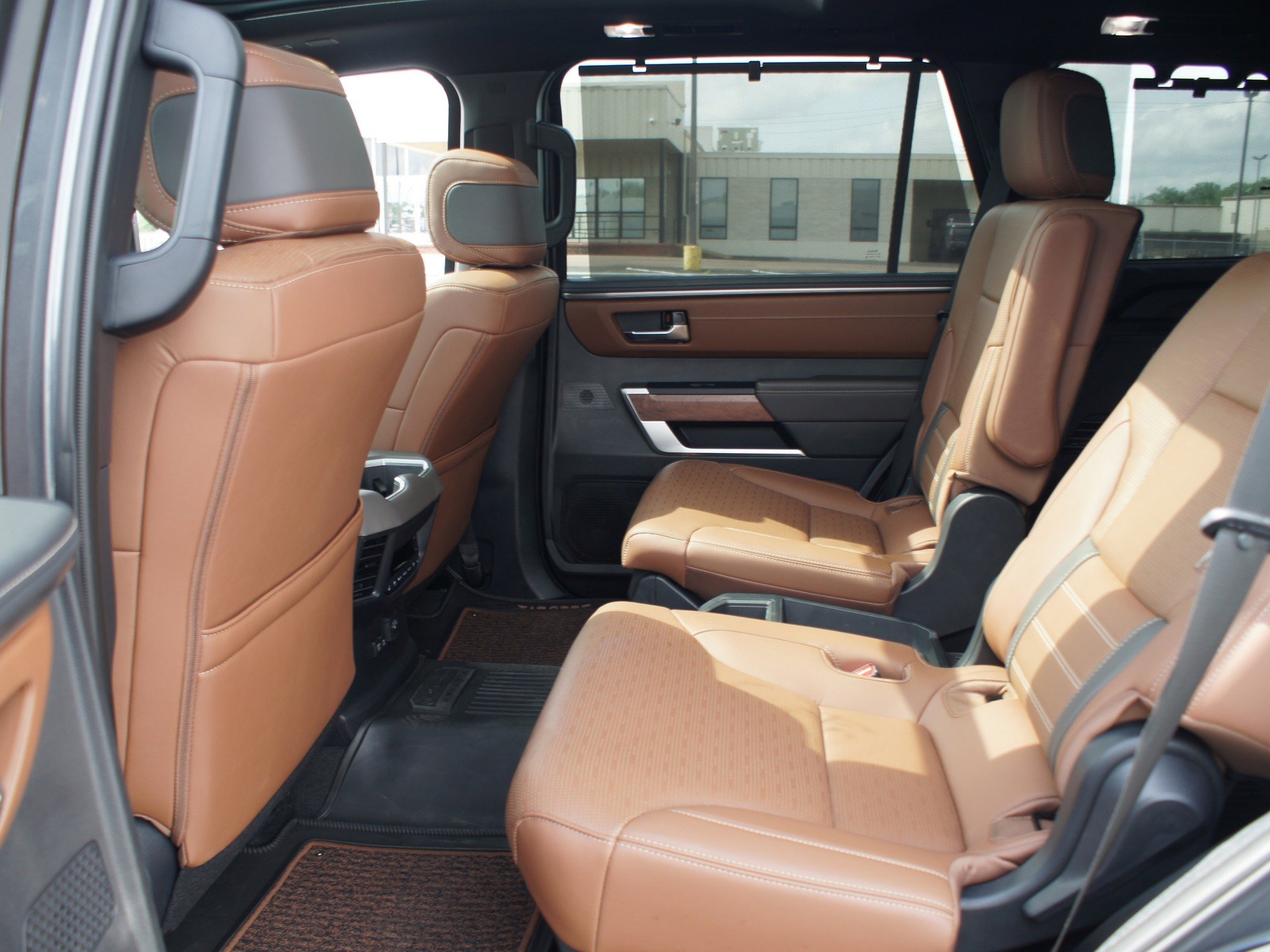 Used 2025 Toyota Sequoia 1794 Edition w/ TRD Off-Road Package AWD/4WD image 15