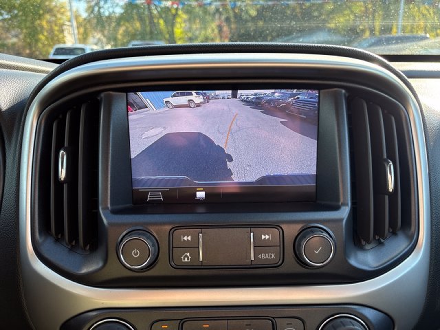 Used 2022 Chevrolet Colorado LT w/ Luxury Package AWD/4WD image 15