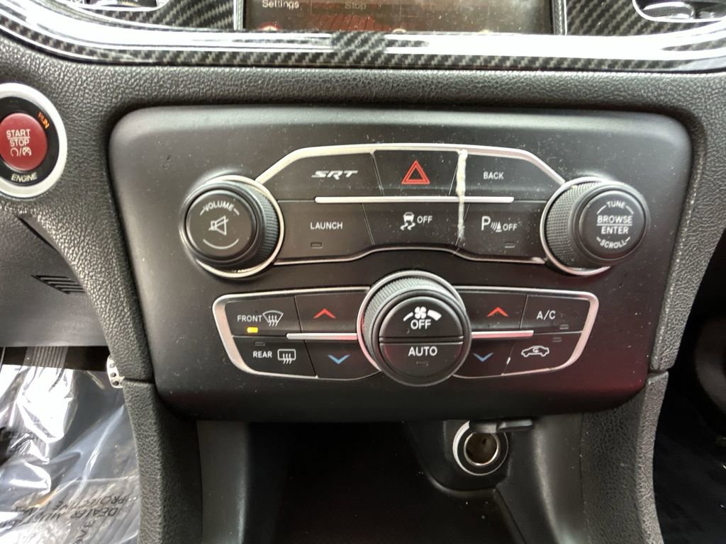 Used 2016 Dodge Charger SRT image 19