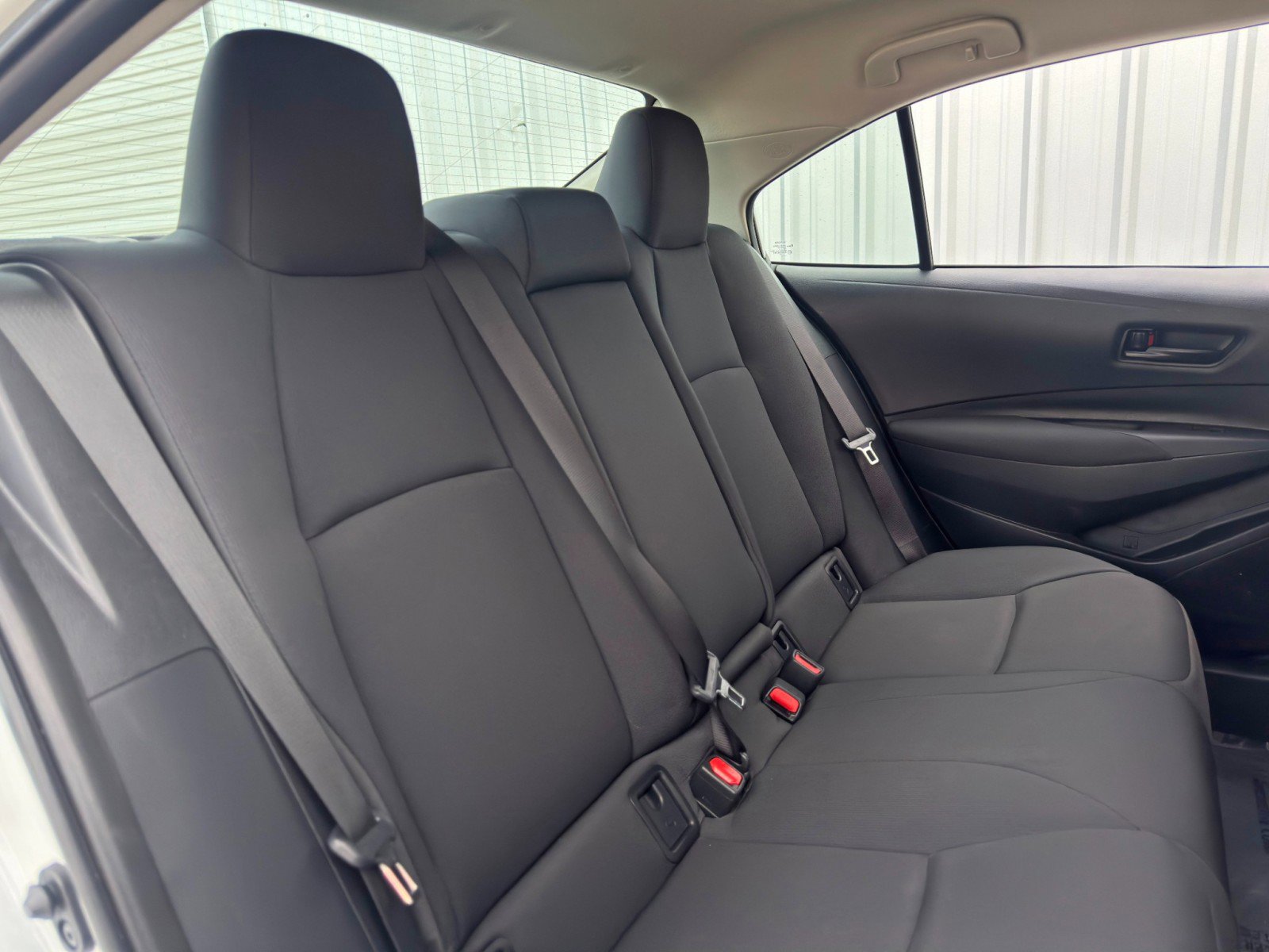 Used 2024 Toyota Corolla LE image 33