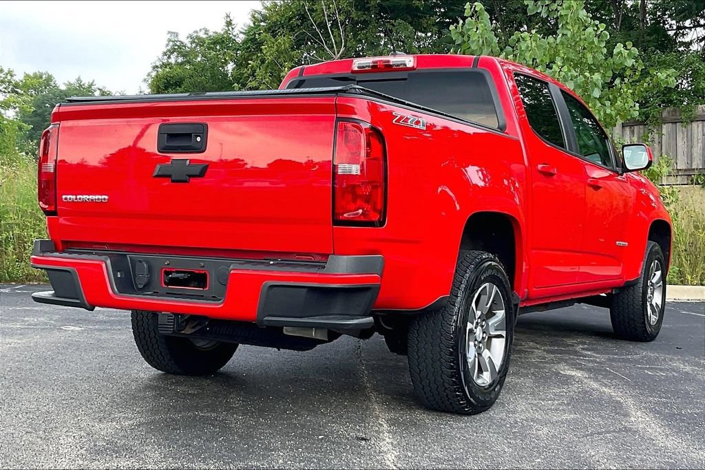 Used 2015 Chevrolet Colorado Z71 AWD/4WD image 12