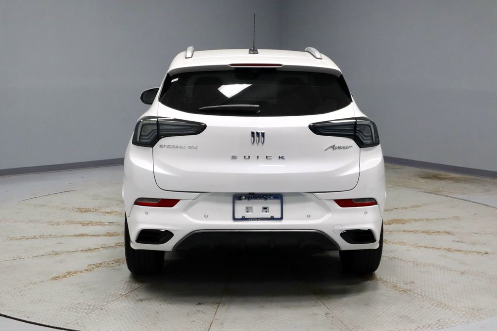 Used 2024 Buick Encore GX Avenir w/ Avenir Technology Package FWD image 11