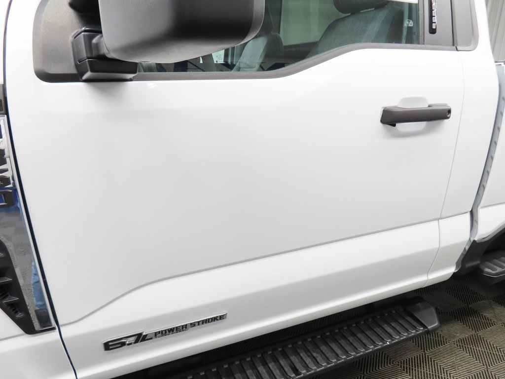 Used 2024 Ford F350 XLT image 39