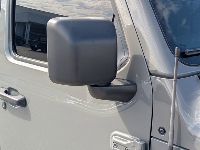 Used 2021 Jeep Wrangler Unlimited Rubicon 4xe w/ Advanced Safety Group image 11