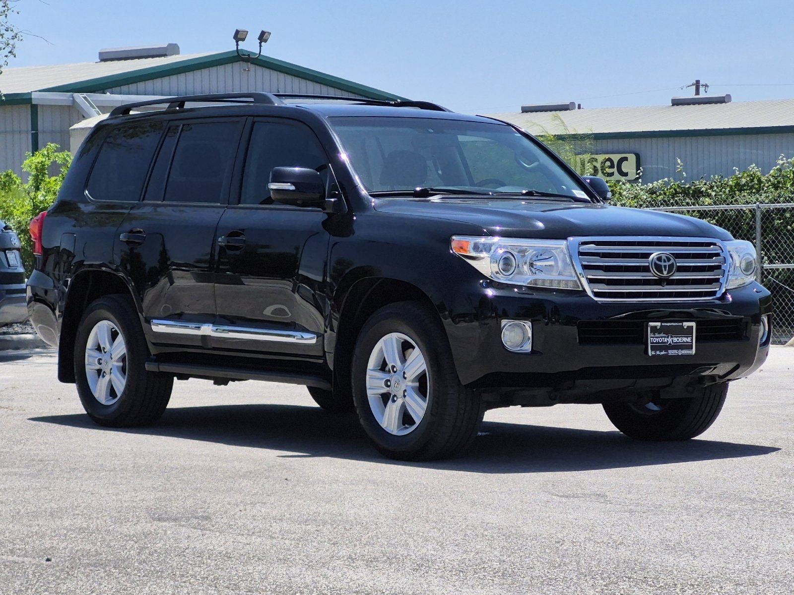 Used 2015 Toyota Land Cruiser AWD/4WD image 7