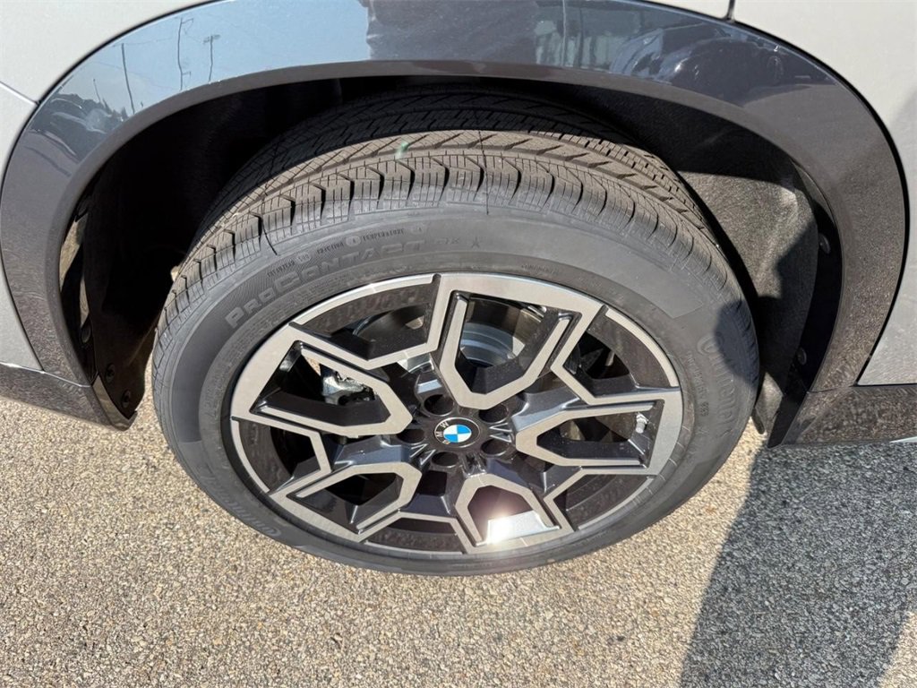 New 2026 BMW X1 xDrive28i w/ Convenience Package image 4
