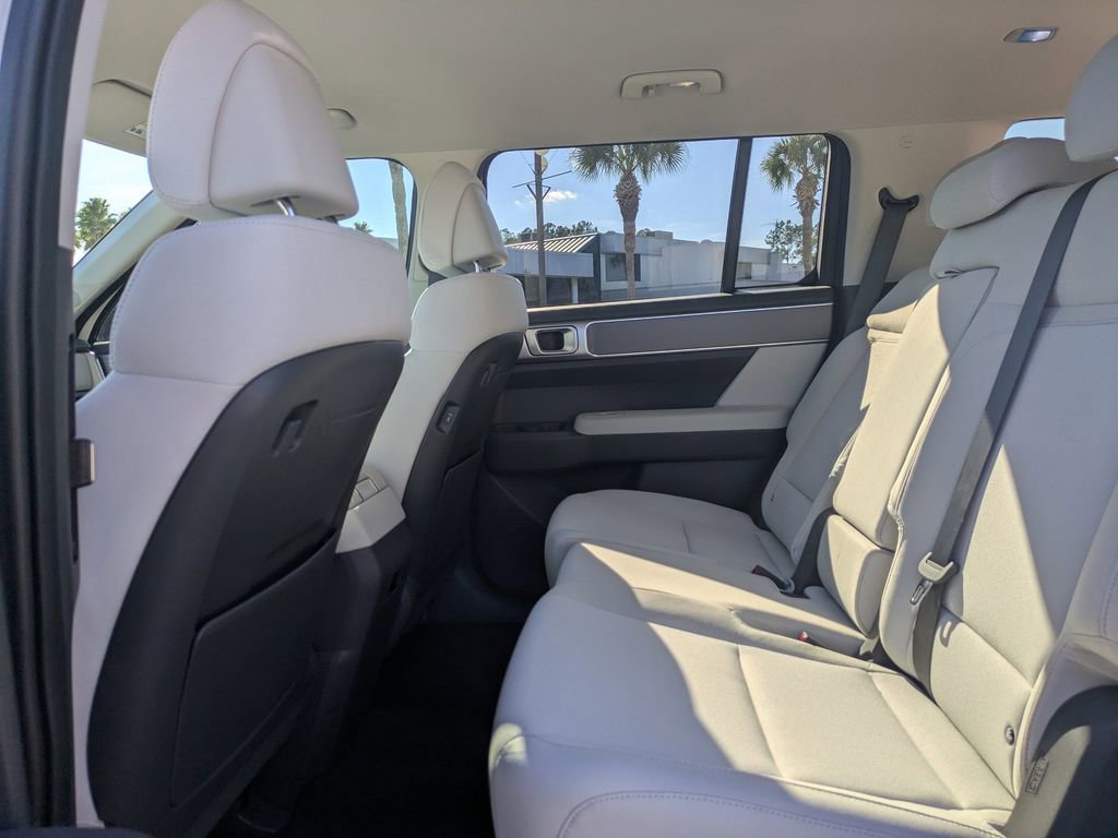 New 2026 Hyundai Santa Fe SE image 16