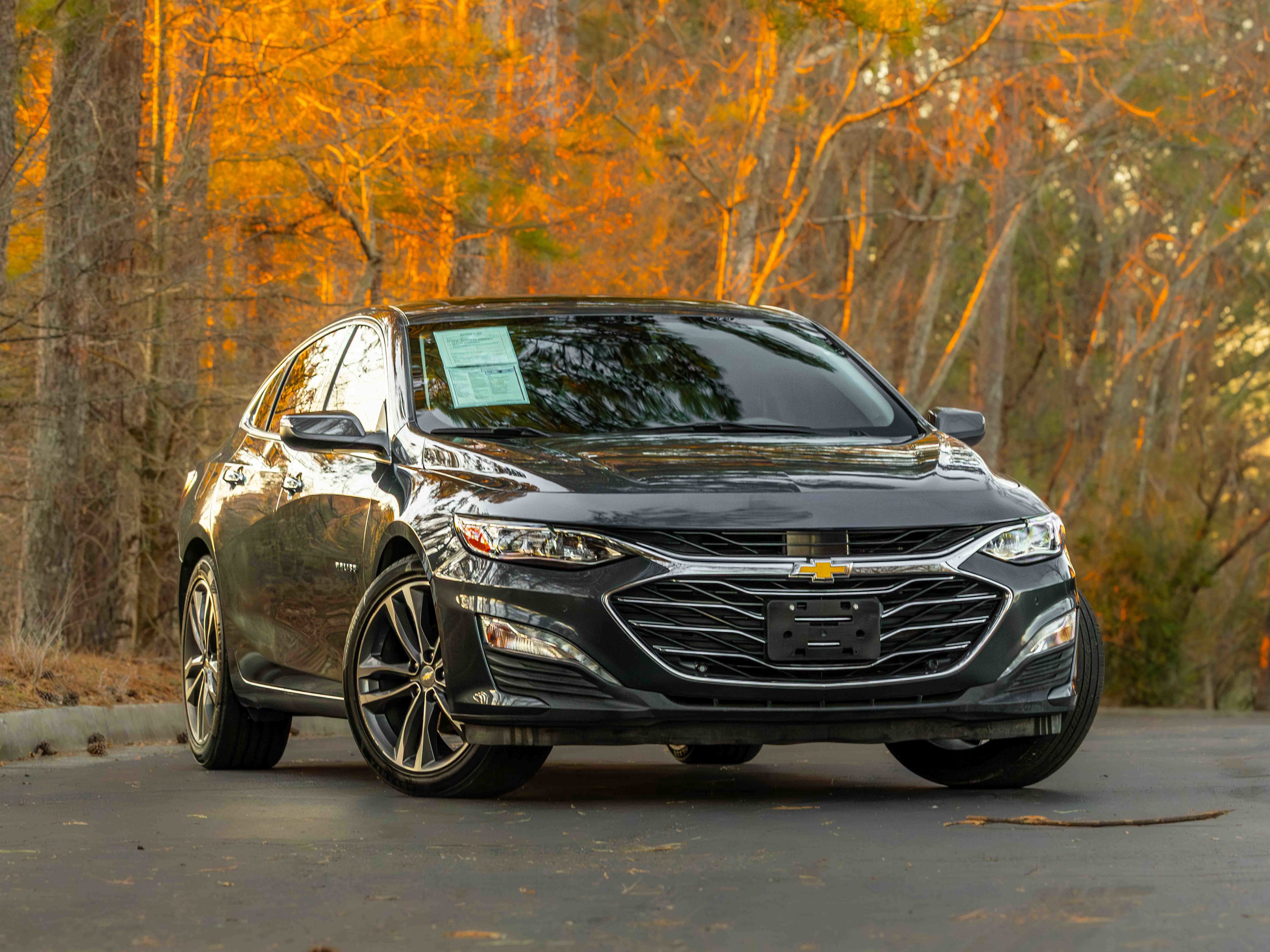 Used 2019 Chevrolet Malibu Premier w/ Sun and Wheel Package image 1