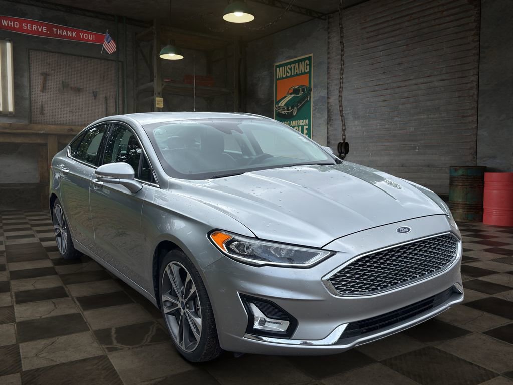 Used 2020 Ford Fusion Titanium AWD/4WD image 31