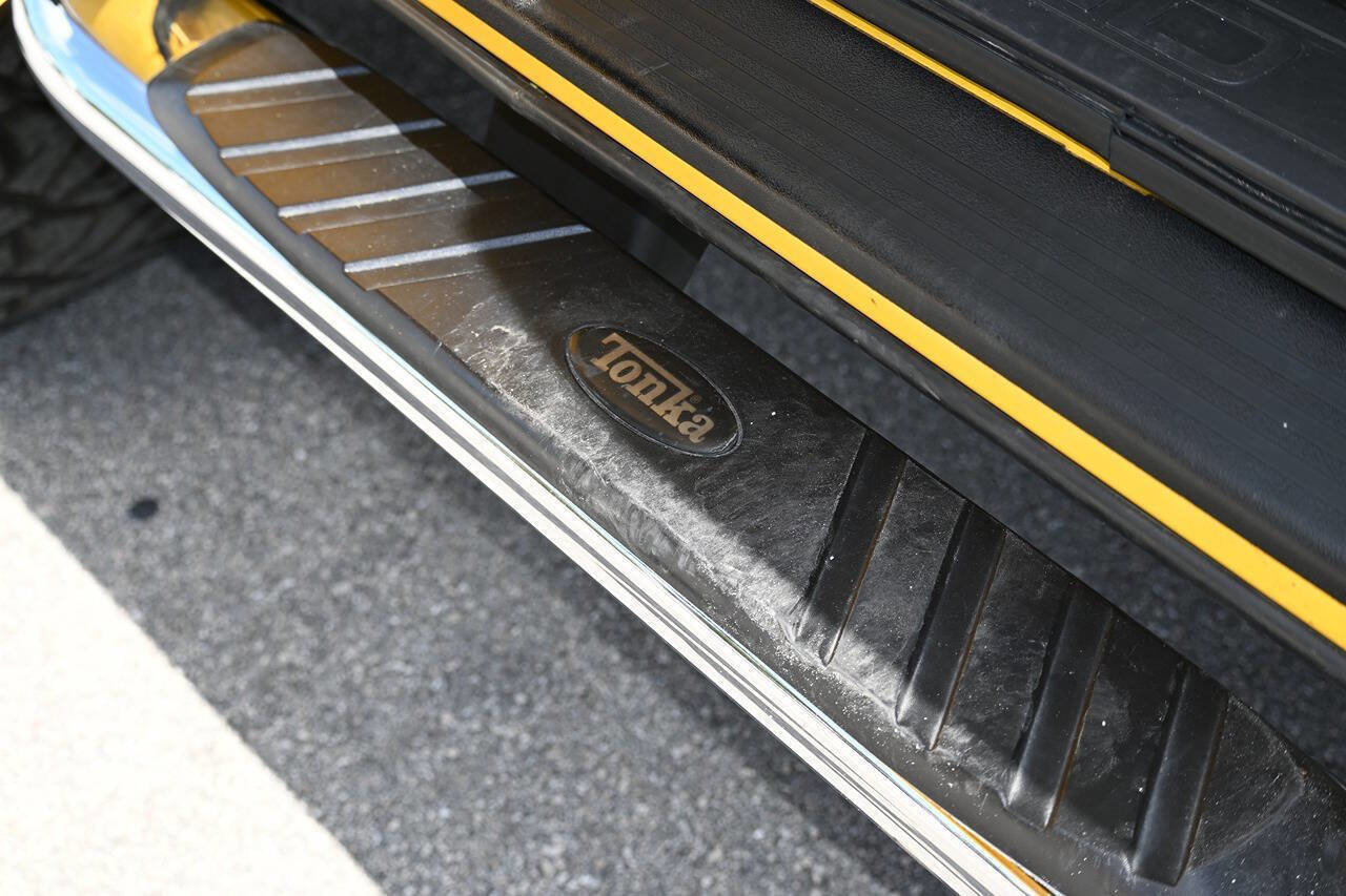 Used 2014 Ford F150 Lariat w/ Equipment Group 502A Luxury image 34