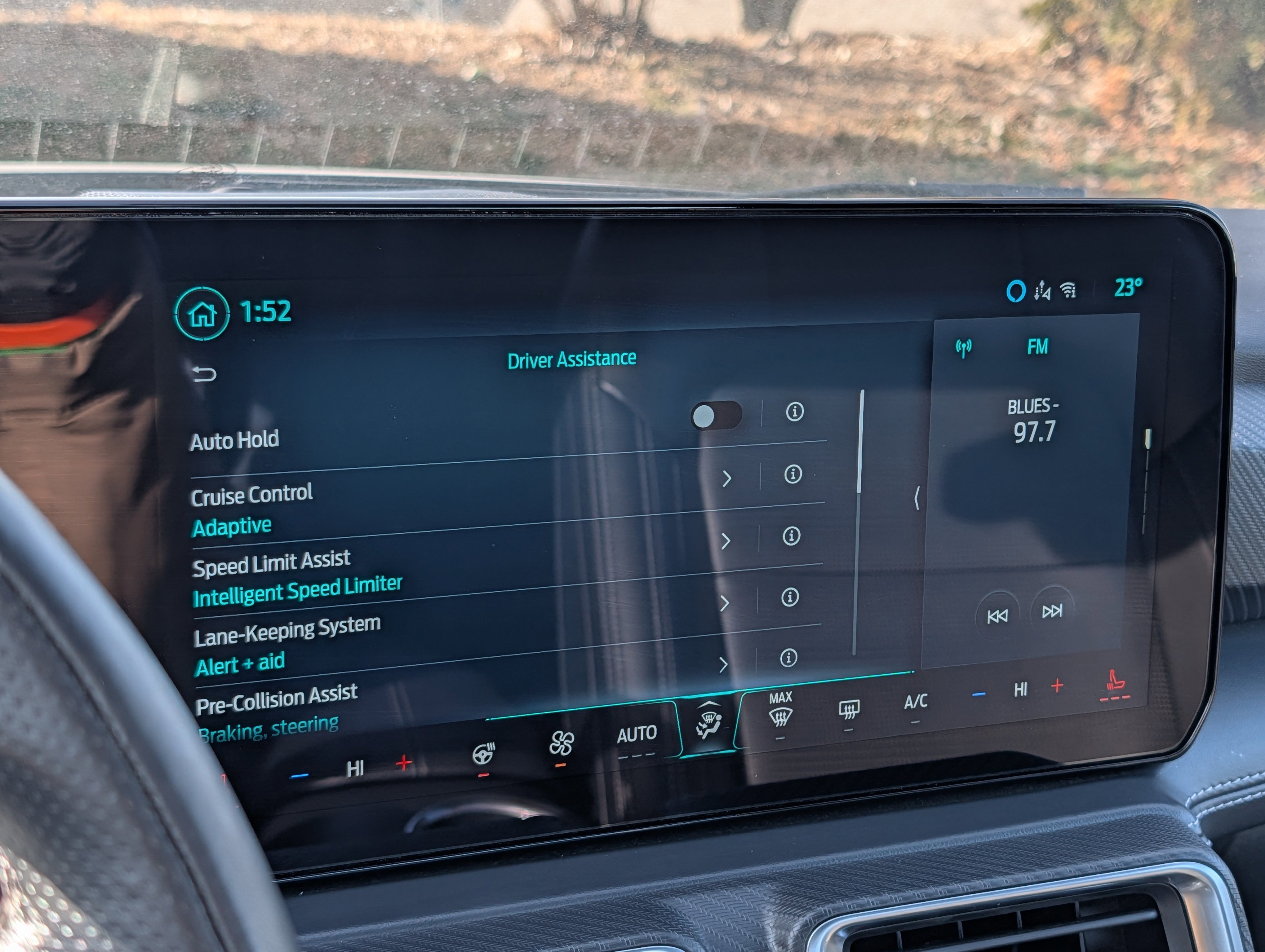 Used 2024 Ford Mustang GT Premium image 27