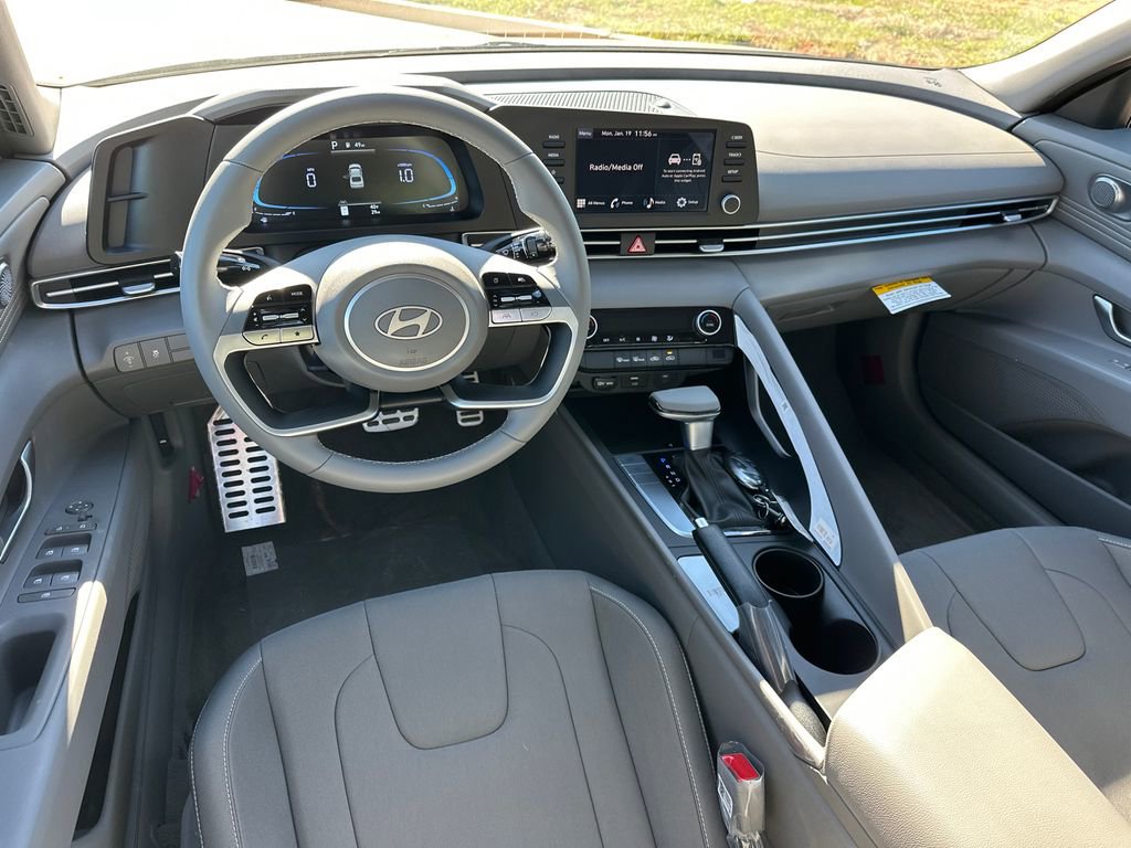 New 2026 Hyundai Elantra Sport image 21