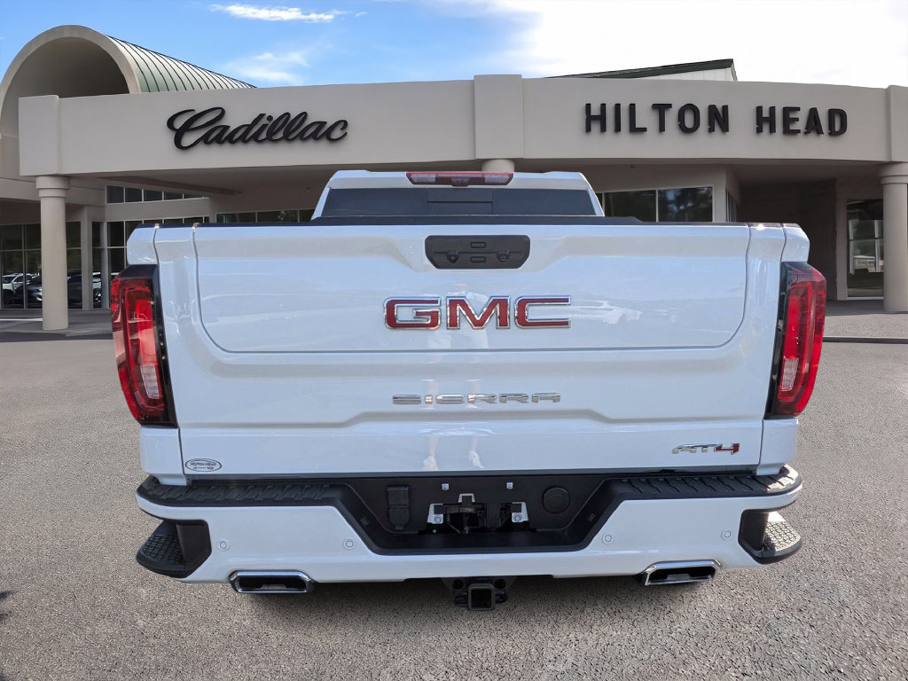Used 2024 GMC Sierra 1500 AT4 w/ Technology Package AWD/4WD image 4