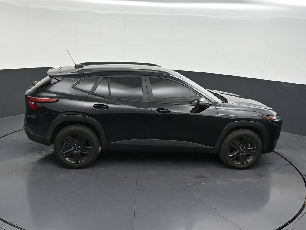 Used 2025 Chevrolet Trax ACTIV w/ Driver Confidence Package FWD image 21