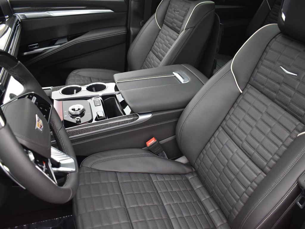 Certified 2025 Cadillac Escalade V w/ LPO, ONYX Package image 13