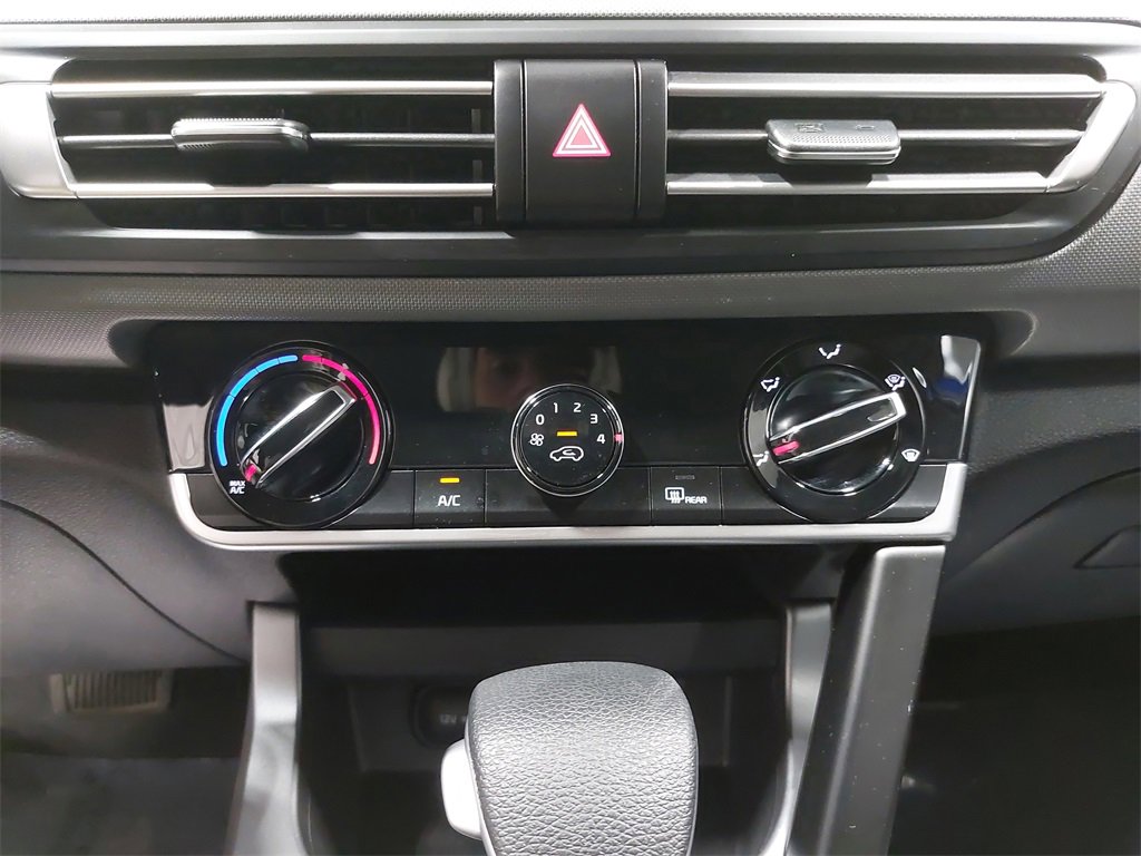 Used 2023 Kia Seltos LX image 20