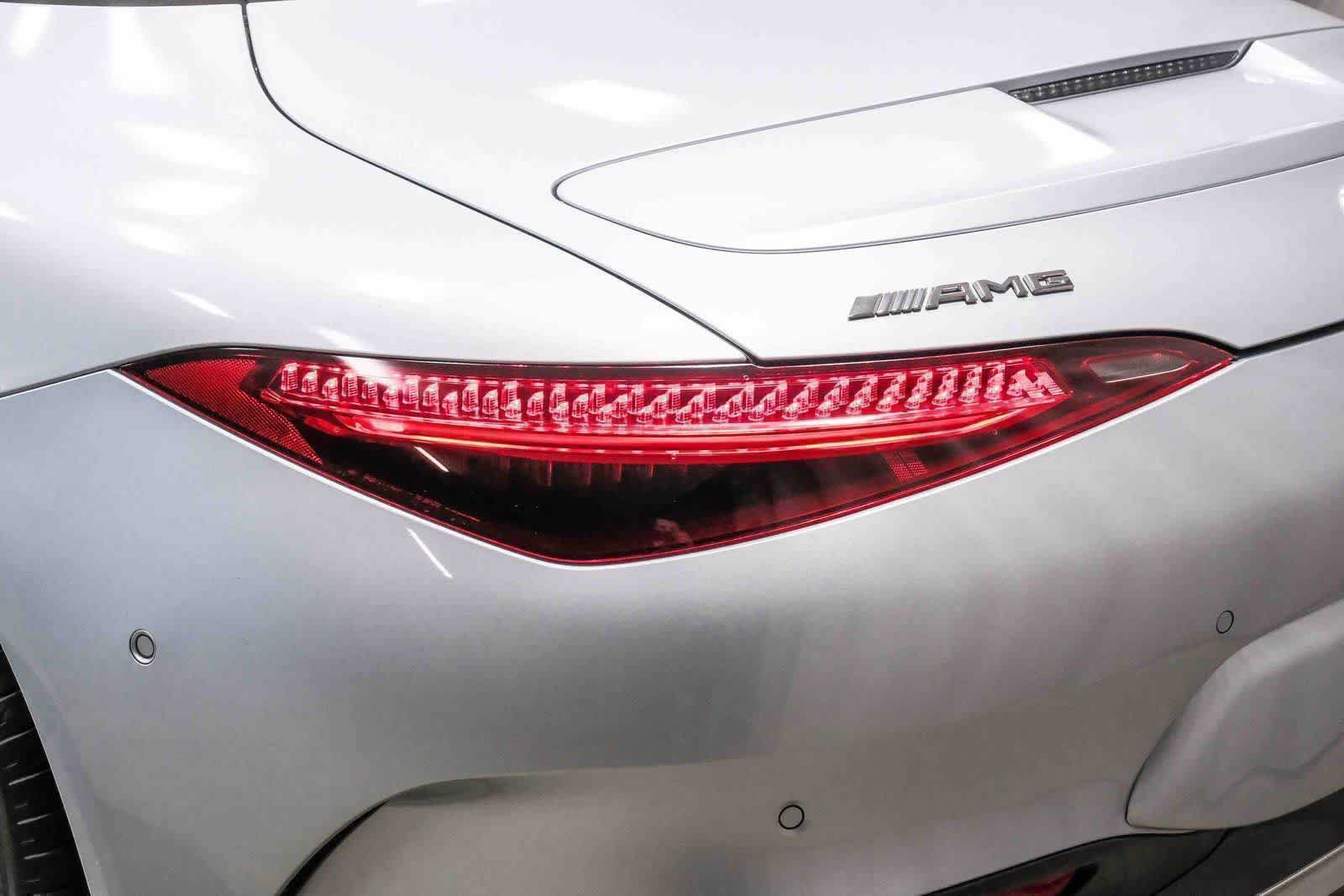 New 2025 Mercedes-Benz SL 55 AMG 4MATIC image 7